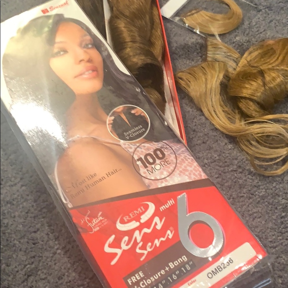 Remi Sensual Collection Ombré Paris Wave. NWT.